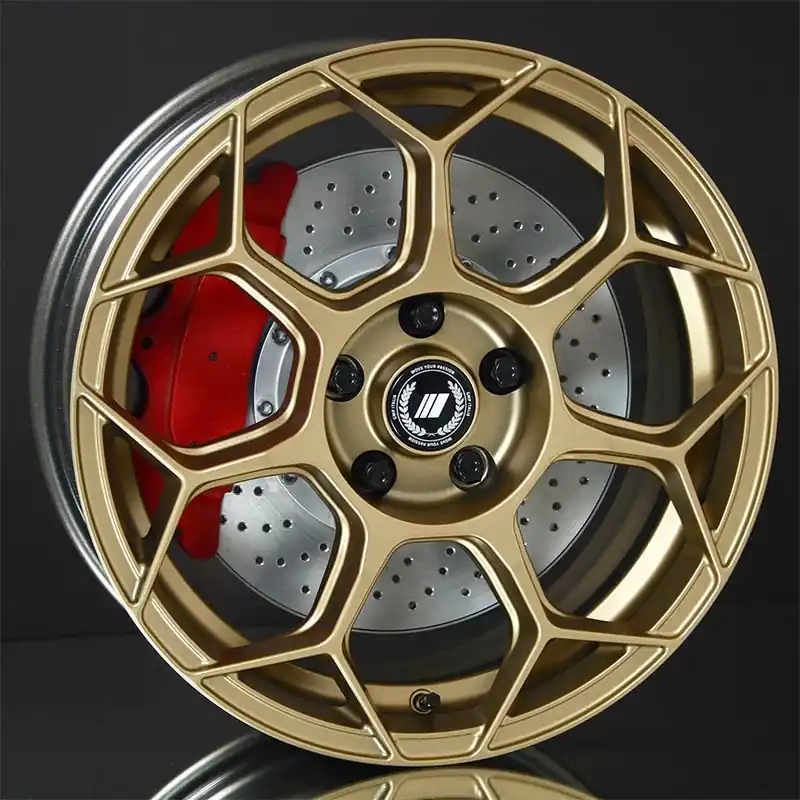 Billig GMP Raceway Gold 8X18