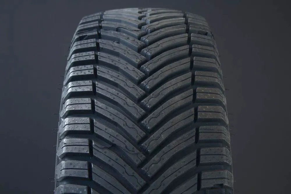 215/75R16 Michelin CrossClimate Camping C-däck Extra rabatt