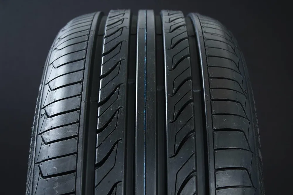 165/80R13 LANDSAIL LS388 risnedsättning