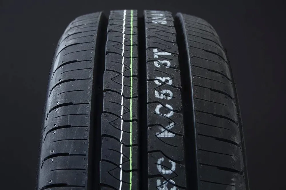 Nyhet 195/80R14 KUMHO KC53 C-Däck