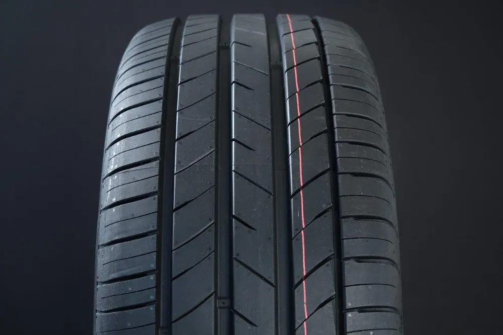 185/65R15 KUMHO ECSTA HS52 Rabatter