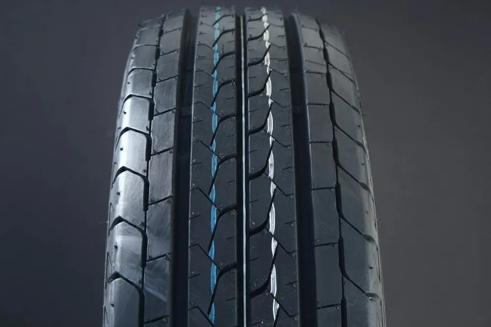 195/65R16 BRIDGESTONE R660 DURAVIS C-DÄCK Bästa pris