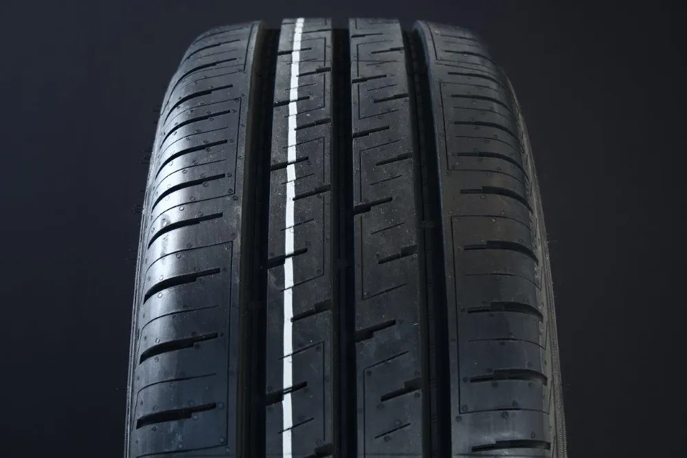 Fynd 205/65R16 NOKIAN HAKKA VAN C-DÄCK