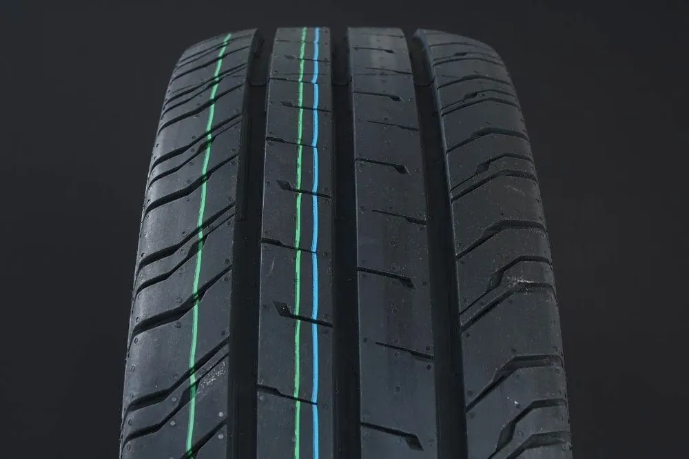Handla nu 215/60R16 CONTINENTAL VANCONTACT 200 C-DÄCK DOT2022