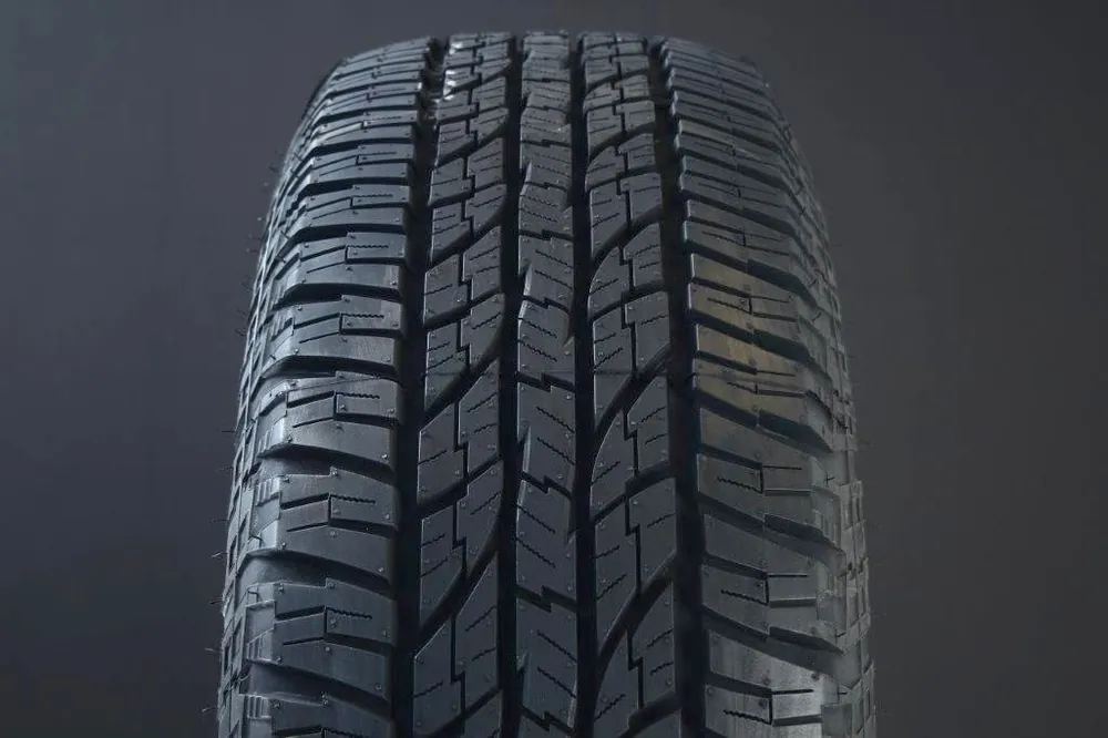 Rea 225/60R17 YOKOHAMA G015 GEOLANDAR A/T
