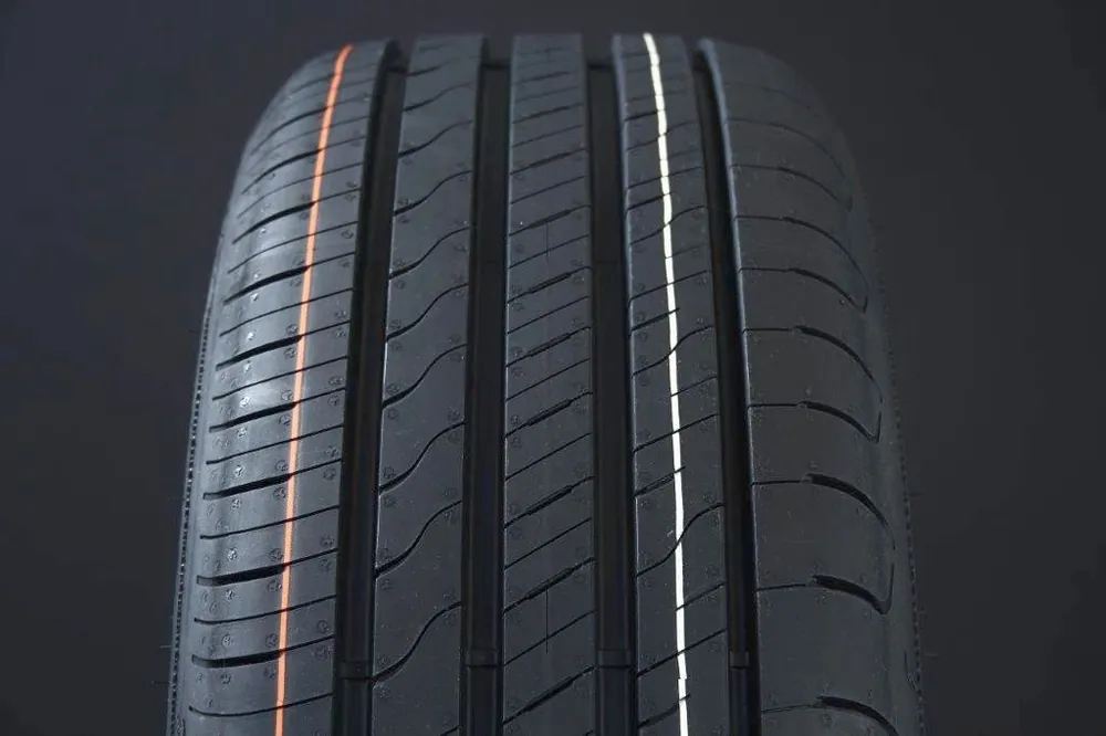 235/55R17 GOODYEAR EFFICIENTGRIP PERFORMANCE 2 Reapris