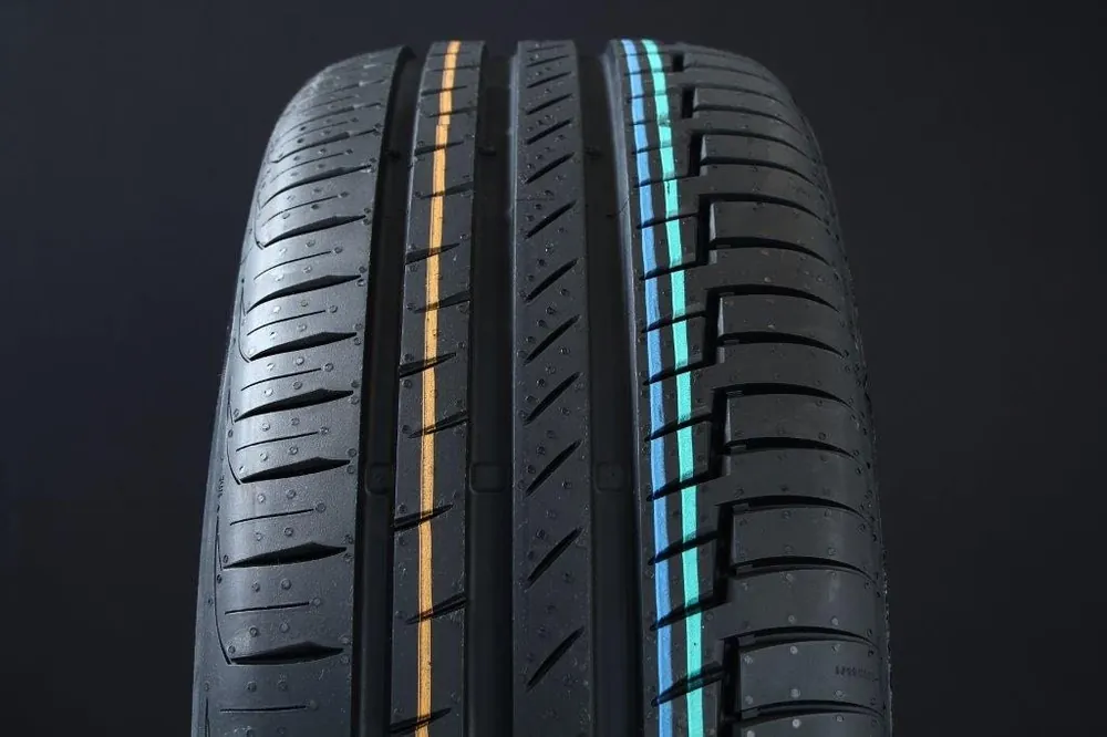 I lager 225/50R18 CONTINENTAL PREMIUM CONTACT 6