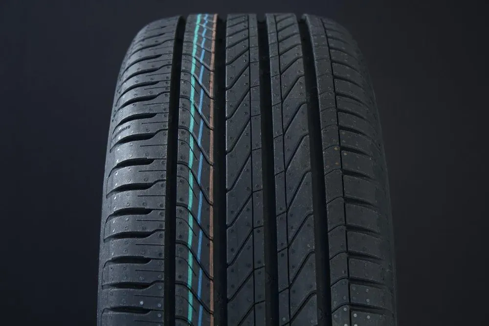 Populärt val 225/55R18 CONTINENTAL ULTRA CONTACT NXT EV
