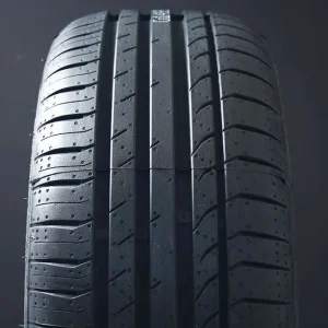 Sänkt pris 235/40R18 Westlake ZuperEco Z-107