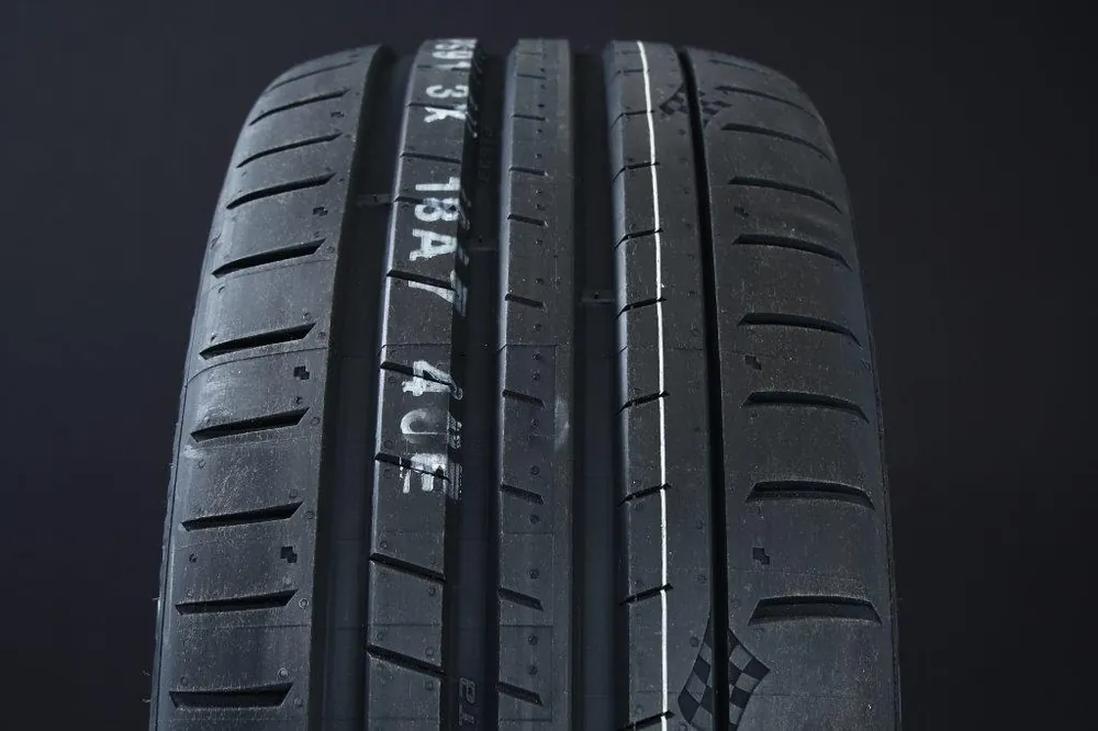 Beställ nu 255/30R19 KUMHO ECSTA PS91 DOT2022
