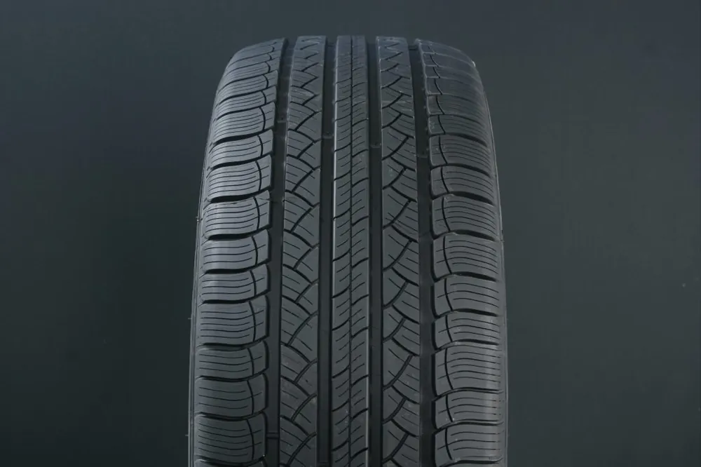 Beställ nu 255/50R20 MICHELIN LATITUDE HP TOUR