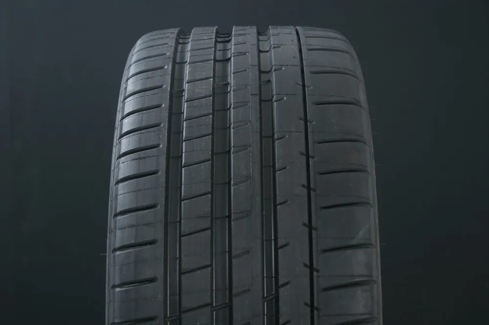 305/30R20 MICHELIN PILOT SUPER SPORT Lägg i varukorgen