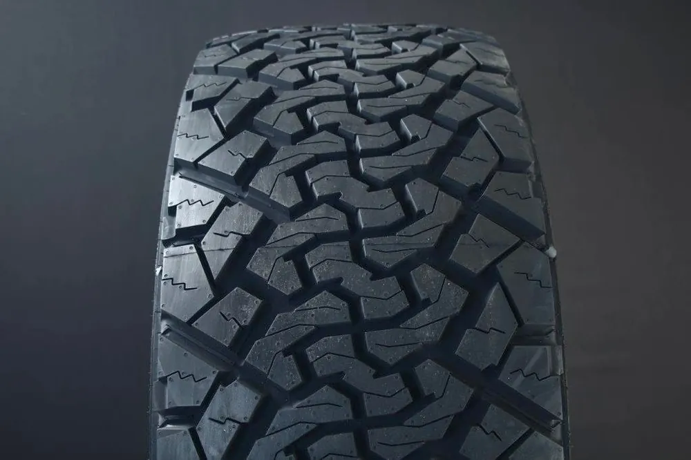 Bästa pris 305/55R20 VENOM POWER TERRA HUNTER X/T