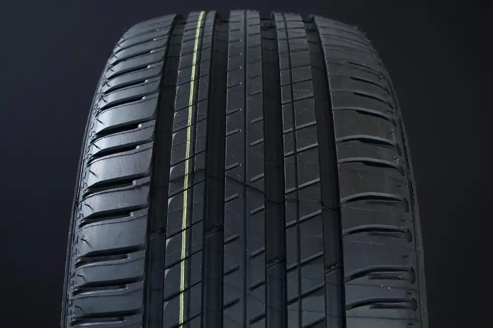 Säker betalning 275/45R21 MICHELIN LATITUDE SPORT 3