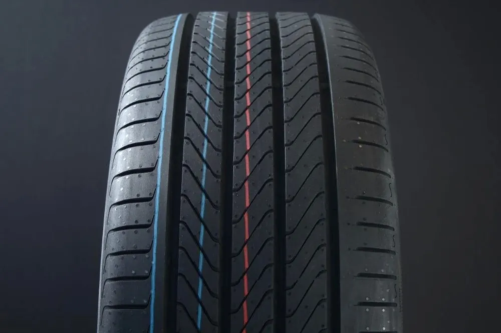 285/45R21 CONTINENTAL PREMIUM CONTACT C Fynd