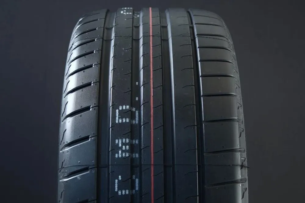 325/35R22 BRIDGESTONE POTENZA SPORT Begränsad tid